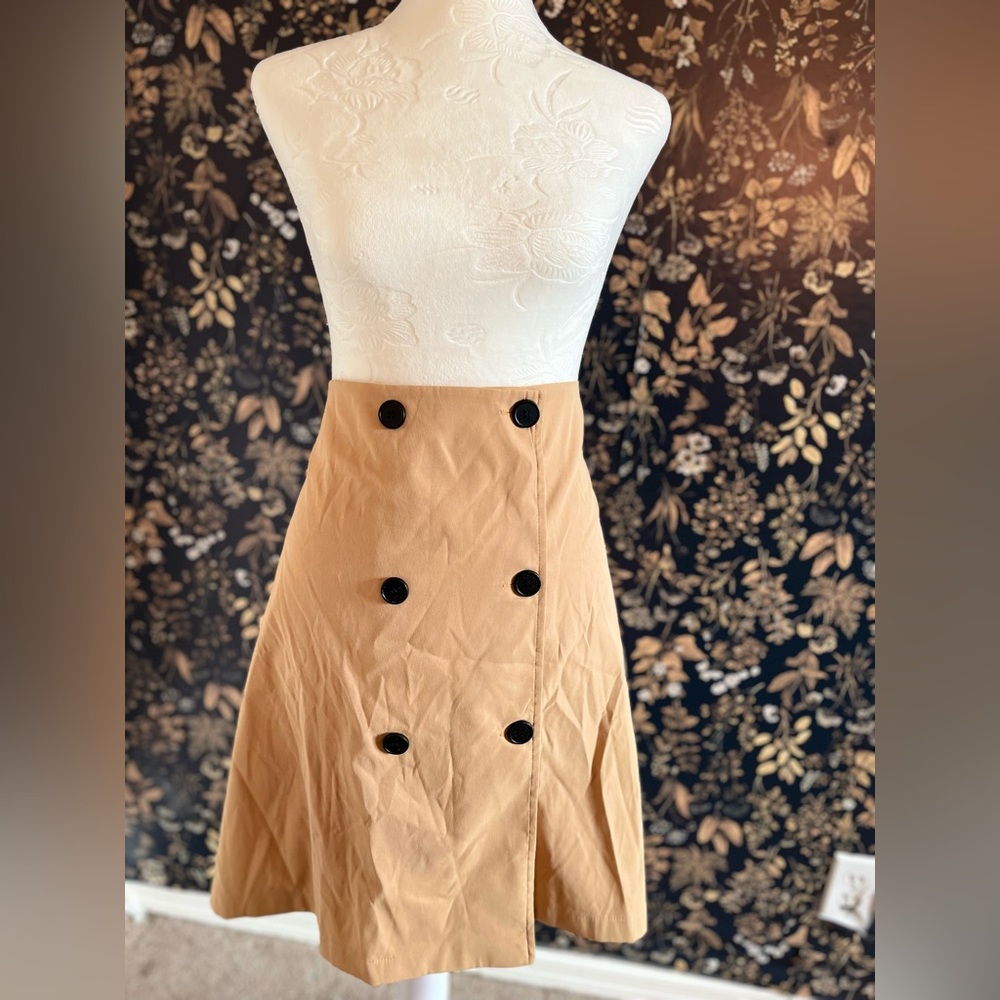 A Line Button Tan Front Skirt